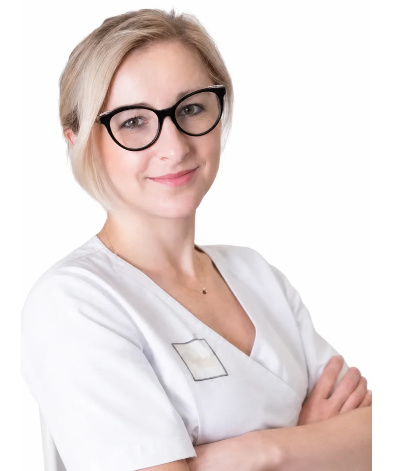 dr n. med. Karolina Garnysz